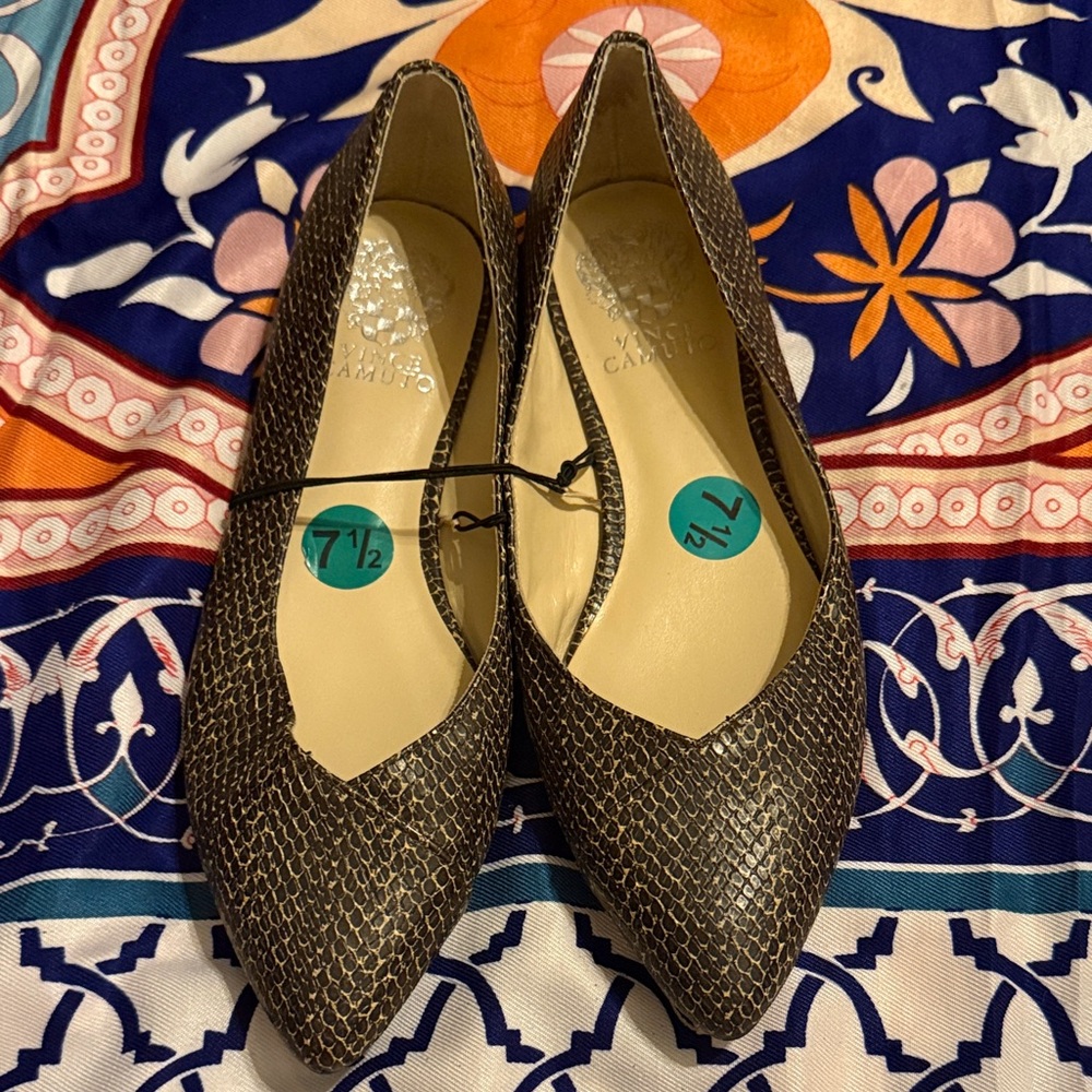 Vince Camuto Brown Textured Flats